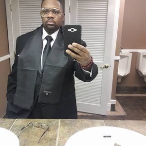 Meet your Posher, Ron